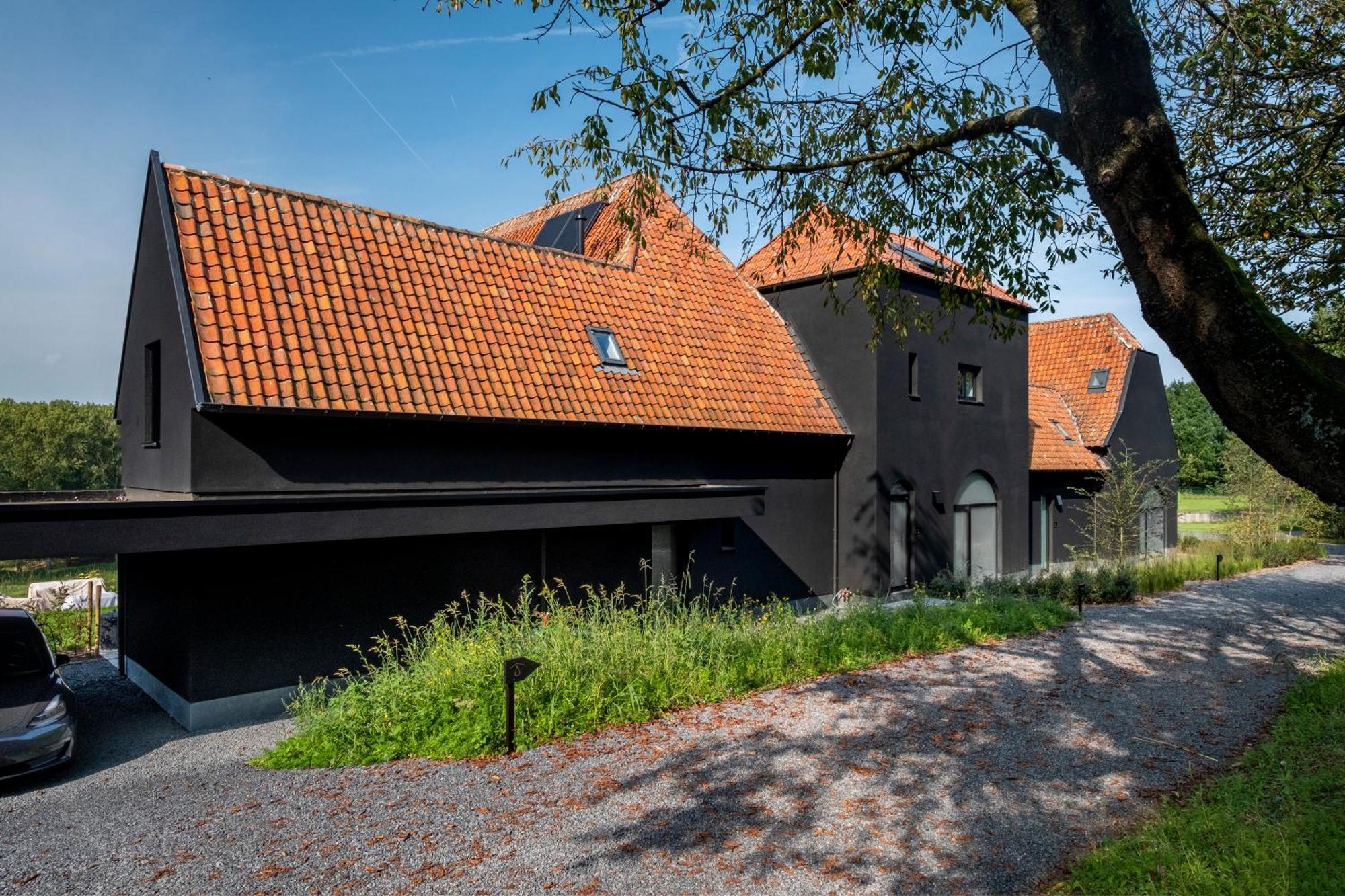 Apartment L'O Reine Of Budgetkamer The Box Sint-Pieters-Leeuw Εξωτερικό φωτογραφία